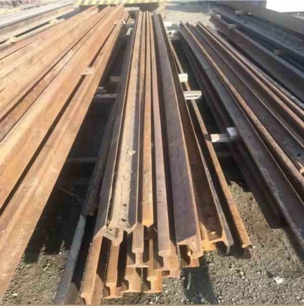 Used-Rail-Iron-Scrap-003-768x772-1.webp